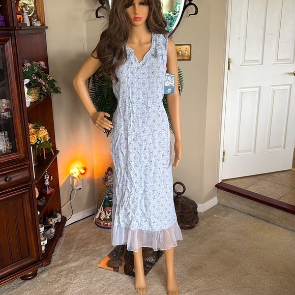Brand New April Cornell Light Blue Forget Me Not Dress Midi Sleeveless Floral - Picture 1 of 15